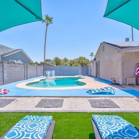 Vila Fab Phx Getaway W/ Pool & Fire Pit Phoenix Exteriér fotografie