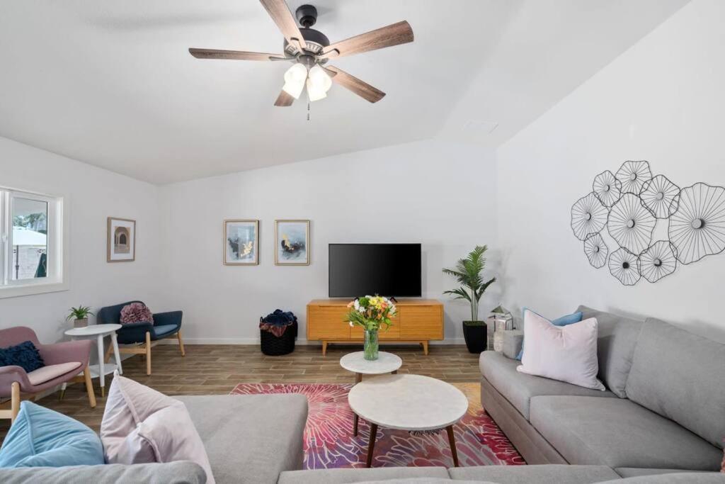 Vila Fab Phx Getaway W/ Pool & Fire Pit Phoenix Exteriér fotografie