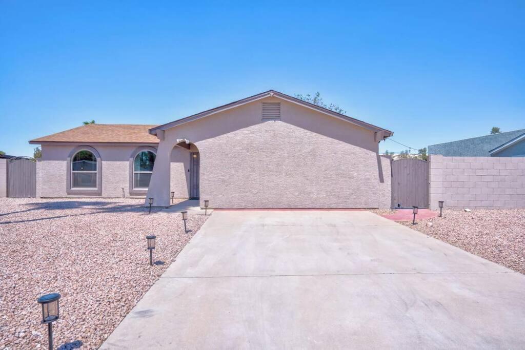 Vila Fab Phx Getaway W/ Pool & Fire Pit Phoenix Exteriér fotografie
