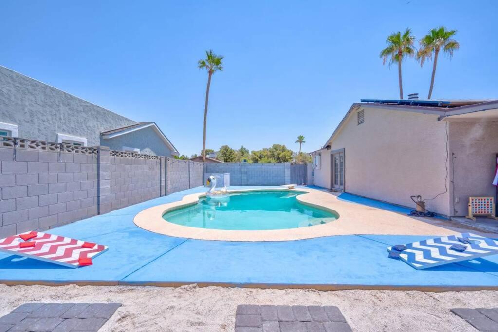 Vila Fab Phx Getaway W/ Pool & Fire Pit Phoenix Exteriér fotografie