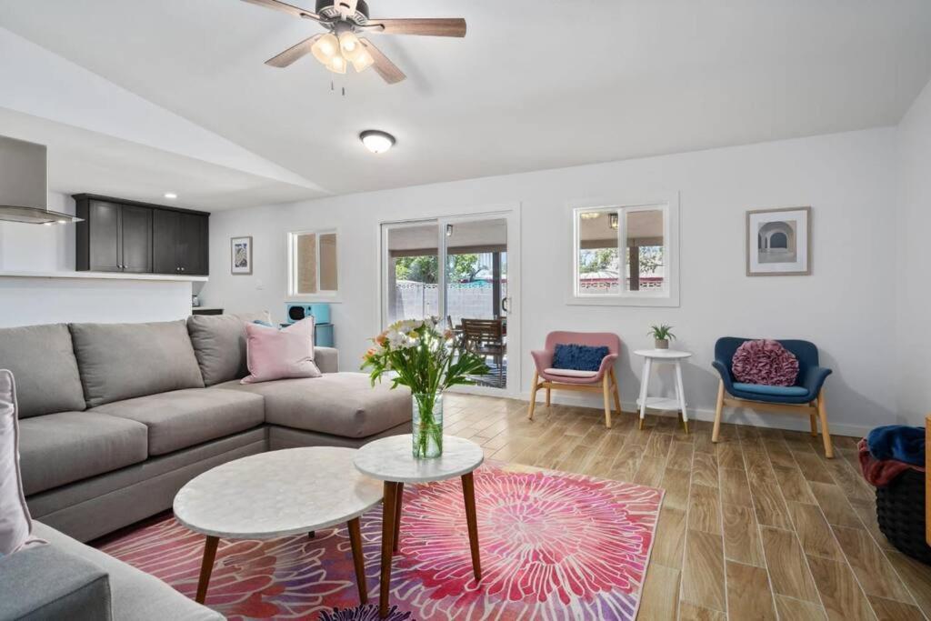 Vila Fab Phx Getaway W/ Pool & Fire Pit Phoenix Exteriér fotografie